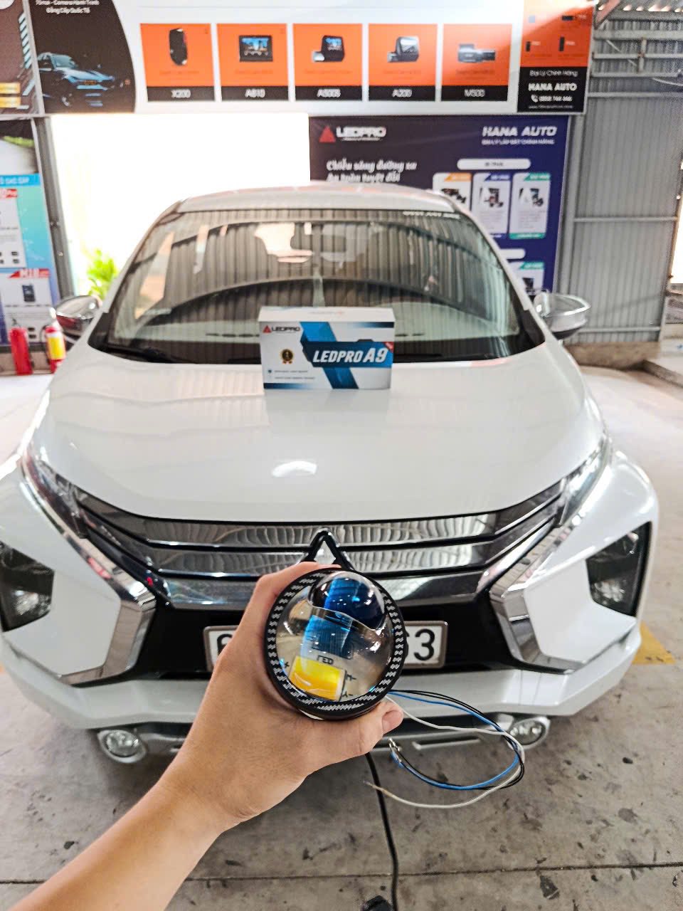 Bi gầm laser 3 màu Ledpro A9 Pro 2025