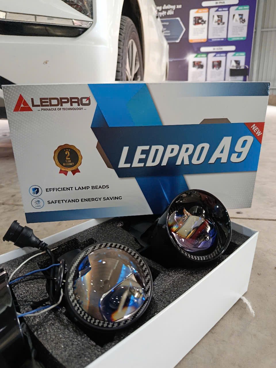 Bi gầm laser 3 màu Ledpro A9 Pro 2025